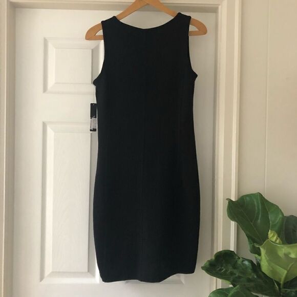 NEW ✨ Layered Lace Knit Sleeveless Sheath - Picture 6 of 8